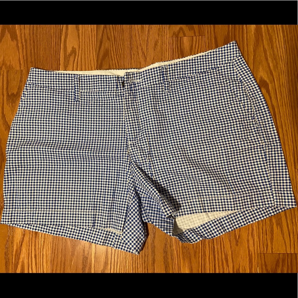 White and Blue Gingham Old Navy Shorts Women’s 10